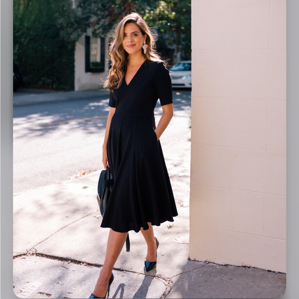 Gal Meets Glam Edith City Crepe Fit & Flare Midi Dress In Black